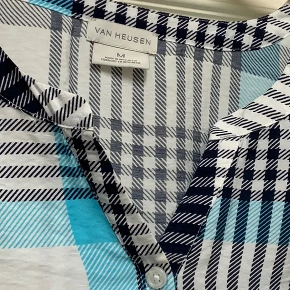 Van Heusen short sleeve top - Picture 2 of 3